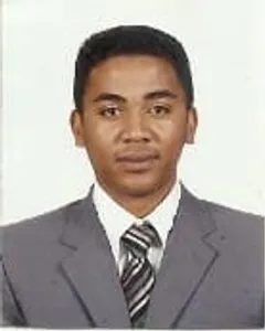 Hasimanitra Razafitseheno RABEARINOSY